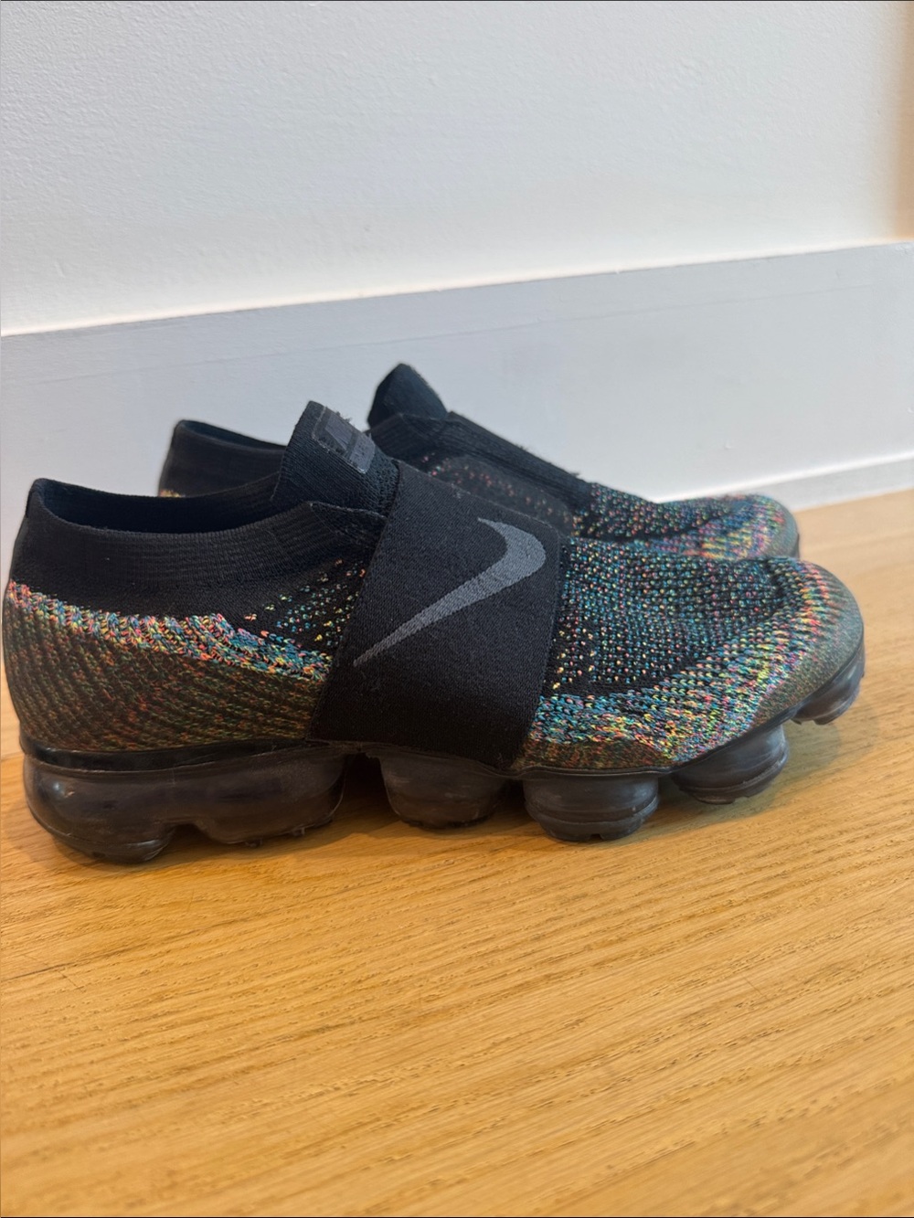 Women’s Nike Black Multicolor Flyknit Slip-On Vapormqx Sneakers
